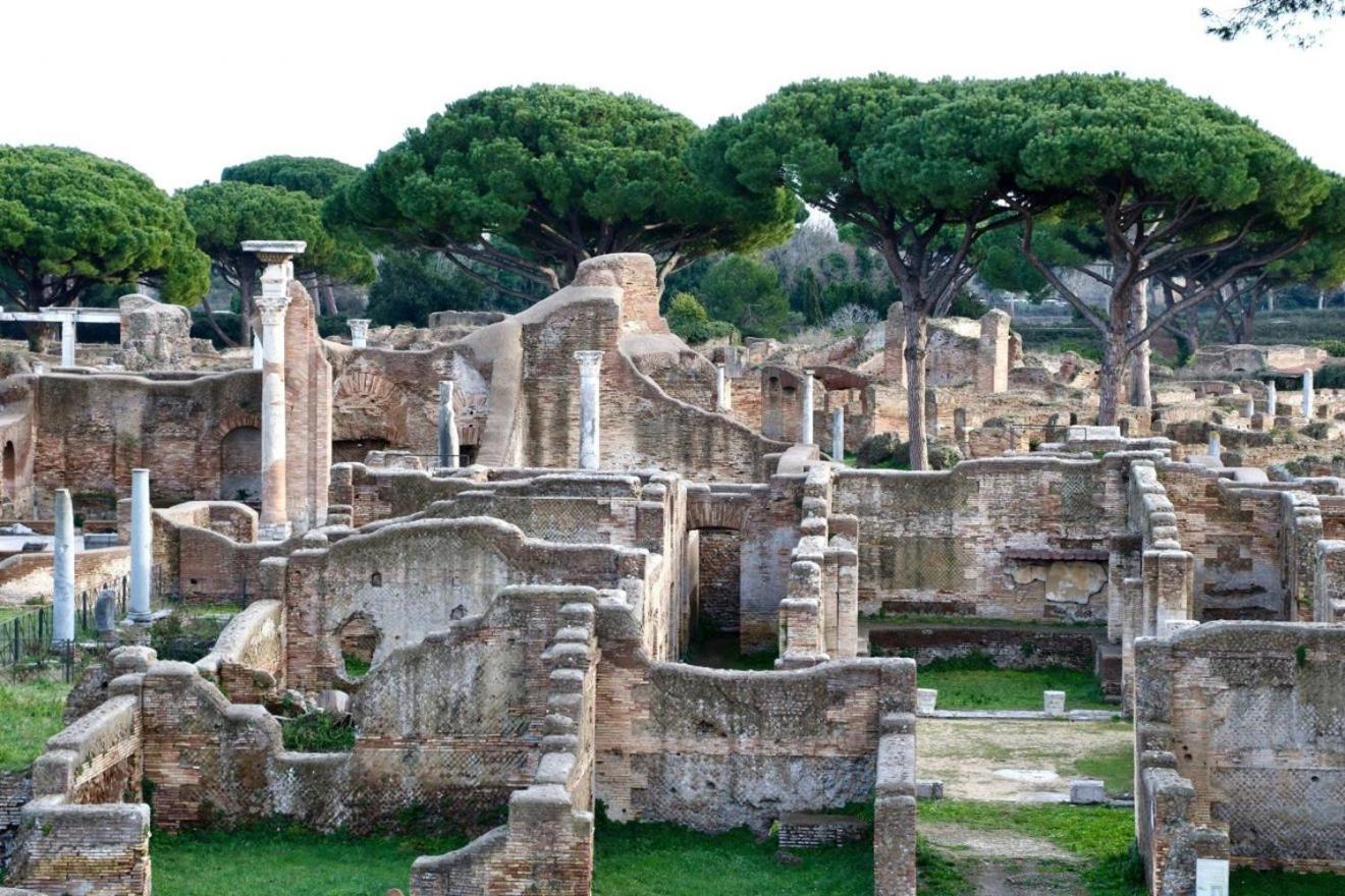 Casa Dalu A Roma Nel Cuore Di Ostia Antica Eksteriør billede